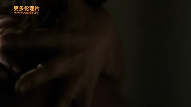 011042