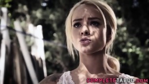 Kinky Teen Sucking Dong
