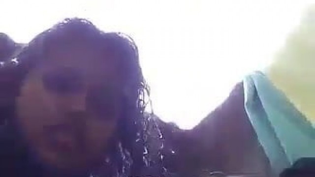 Desi wife exposing in bath