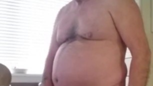 British stocky daddy cum in kitchen