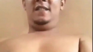 Gay Sex : Indonesian motorcycle taxis driver teasing cock