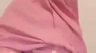 Hijab Milf Dildo