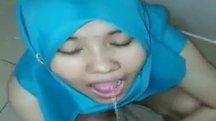 Malay Blue Hijab Piss Shower