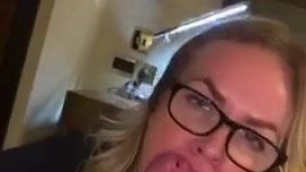 Boss wife couldn't resistfuckink me on business trip IM2611
