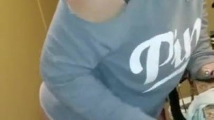 Milf gets off with dildo and wand