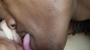 licking and fucking her pussy till she squirts