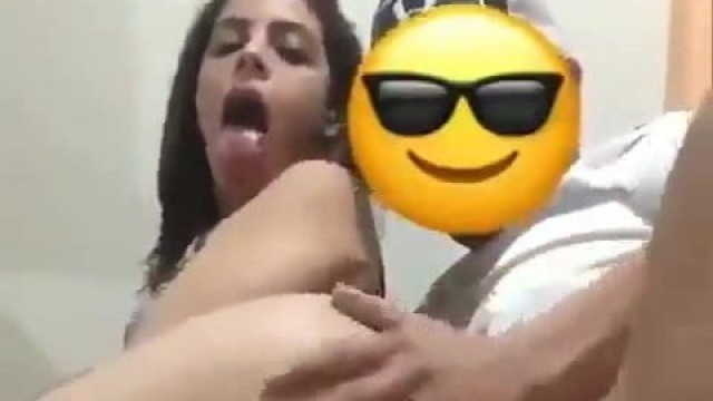 Comendo a bucetinha da Ludmila