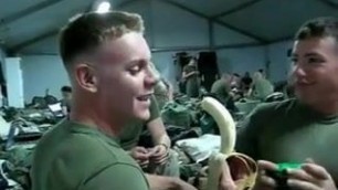 Str8 fun play - soldier deepthroats a banana