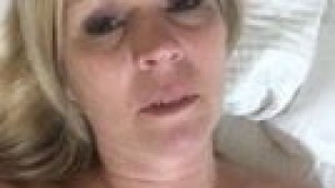 stepmom masturbate