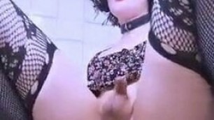 Sweet tiny dick tgurl toying and cumin