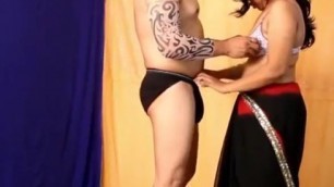 Amateur Indian aunty Mona bhabhi sex fuck feast porn video