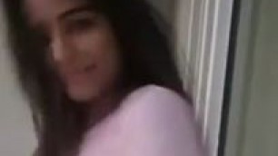 Poonam pandey sexy nipples