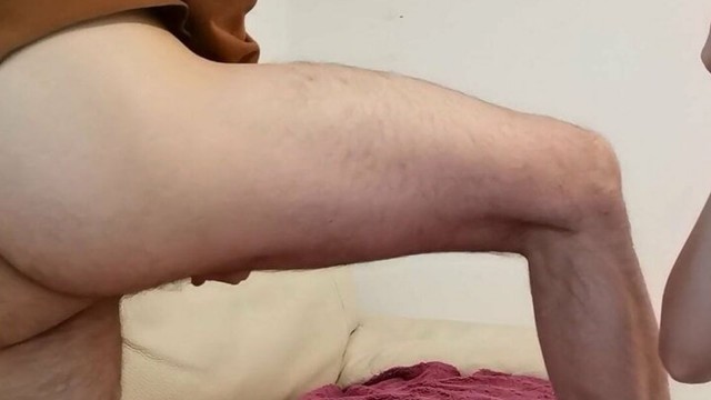 Sexy mistress gives a nice rimjob