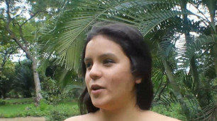 I follow a pretty girl to solve her economic problems - MelanieC- Spanish porn