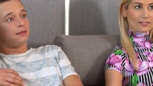 Hot Stepmom Sharon White Shares Boyfriend’s Cock
