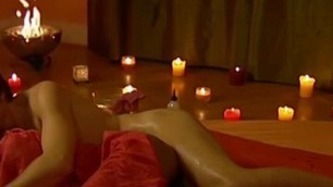 A Relaxing Pussy Massage With Relaxation