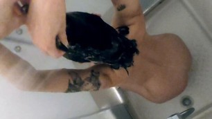 Vends-ta-culotte - Spy cam in the shower caught a beautiful girl masturbating