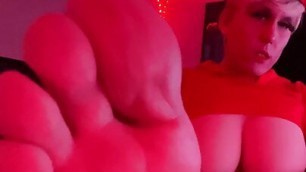 Foot Domme-Extended Preview Edit